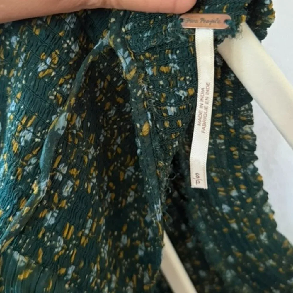 Free People Smocked Floral Roma Blouse in Forest Combo Womens Small Boho Indie